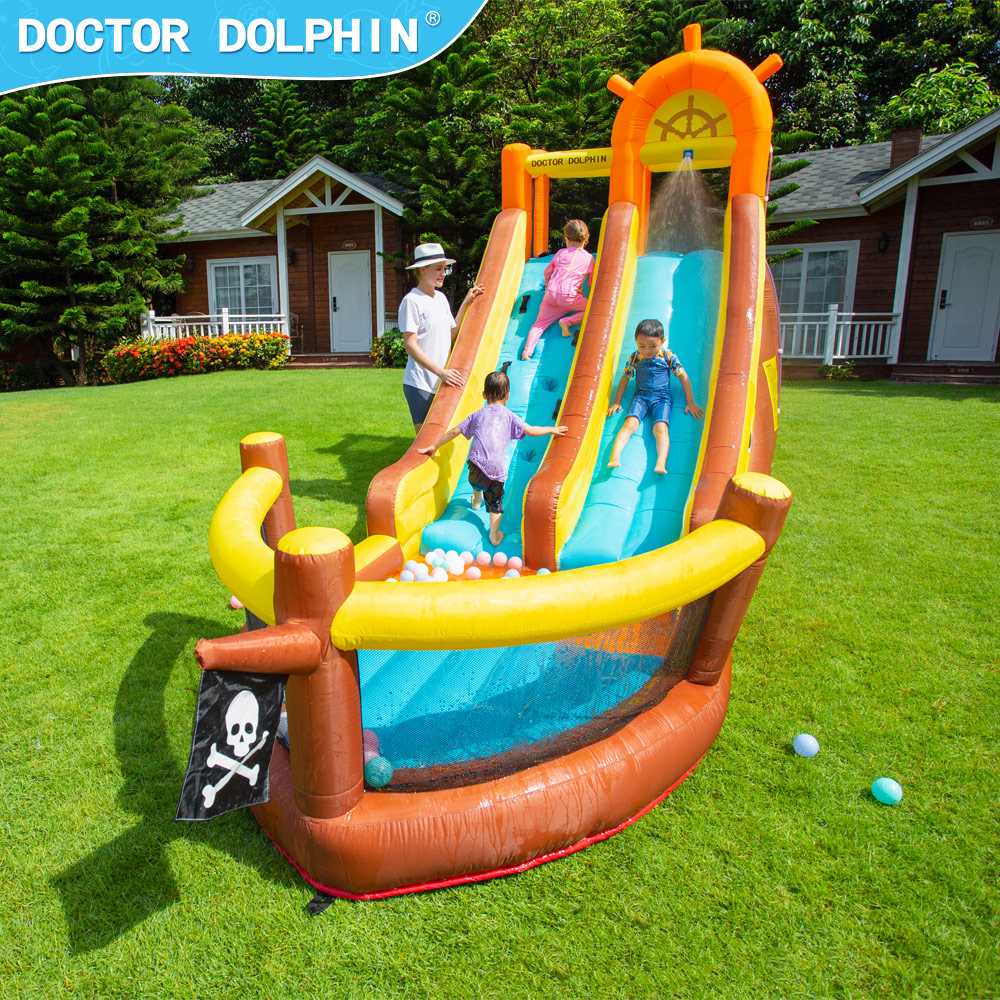 Doctor Dolphin Pirate Ship Out - Kids Outdoor Inflatable reseña y precio