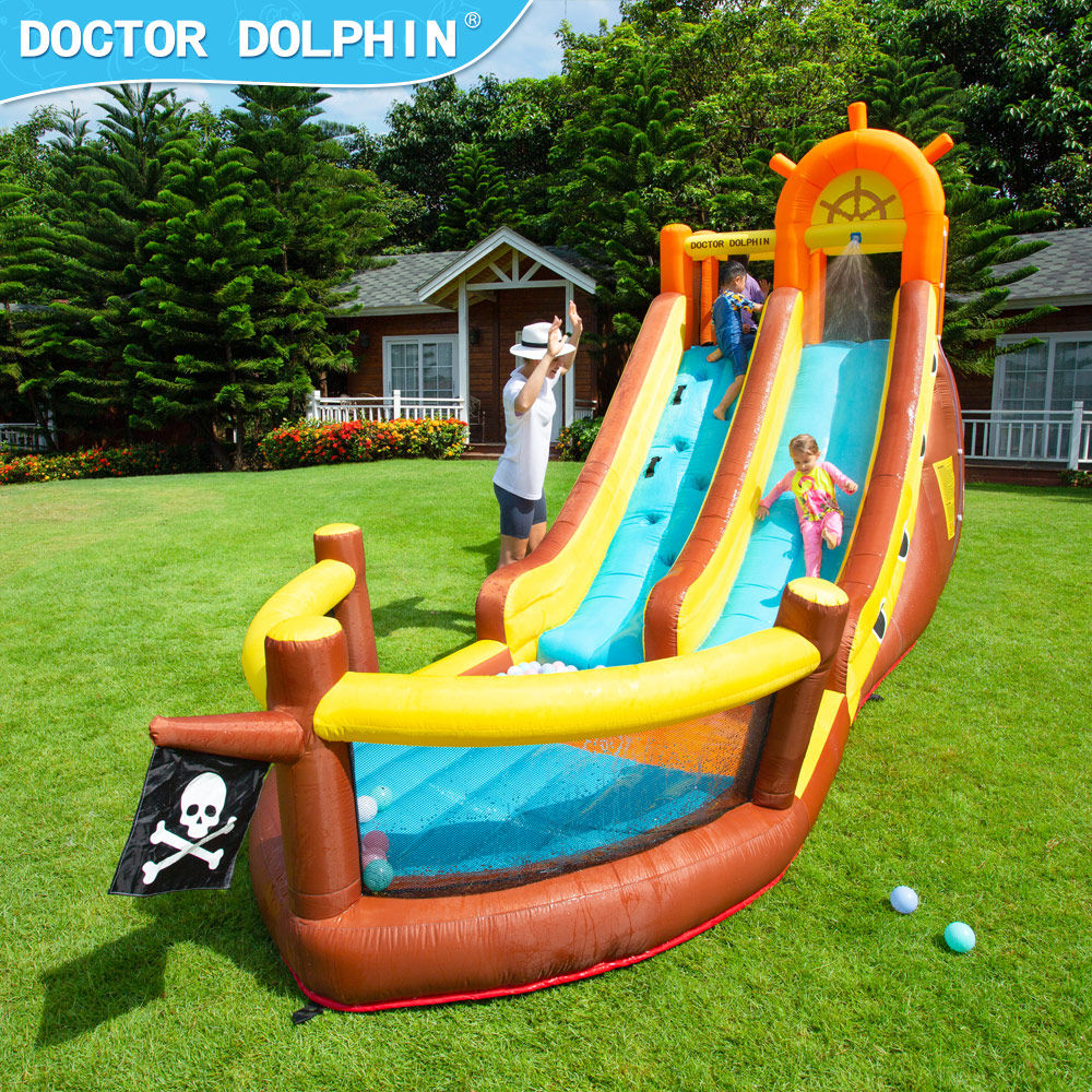 Doctor Dolphin Pirate Ship Out - Kids Outdoor Inflatable reseña y precio