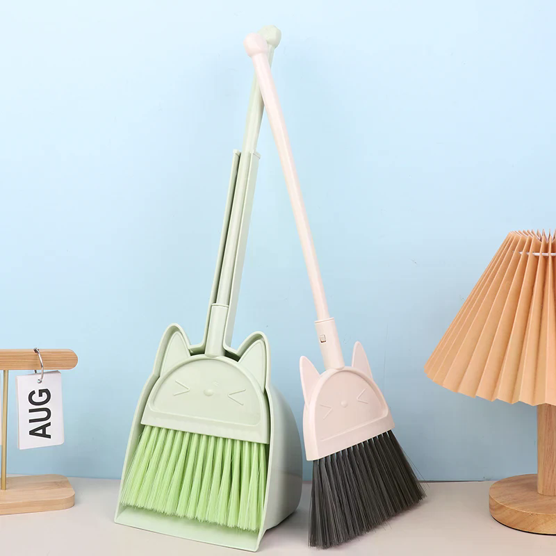 1 Set Cartoon Flexible Bristle - Kids Outdoor Broom reseña y precio